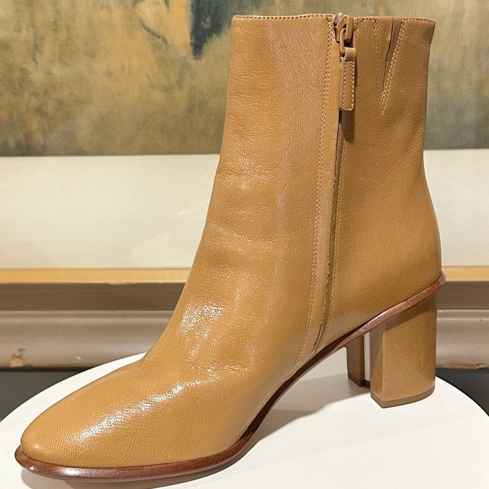 🌸TORY BURCH🌸 Brooke Stamped Heel Leather Bootie Size: 10.5 - Picture 5 of 16